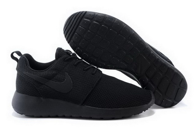 Nike Roshe Run Men 02